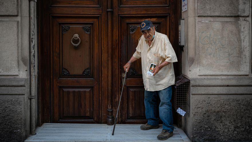 Alfonso Álvarez, en la pensión donde se aloja.