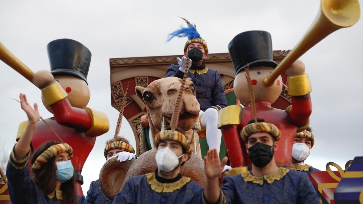 LOs Reyes Magos reparten ilusión por Córdoba