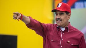 Escala la baralla entre Maduro i Bukele pels presos veneçolans