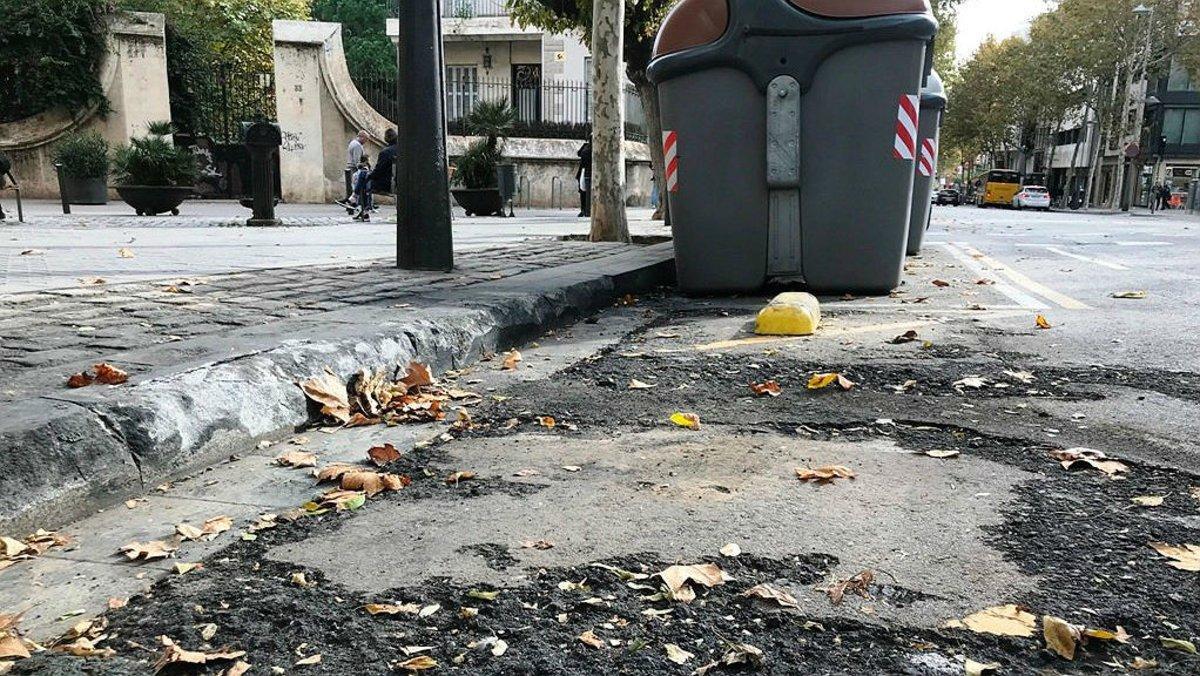 Contenedor quemado en Badalona el 27 de noviembre del 2019