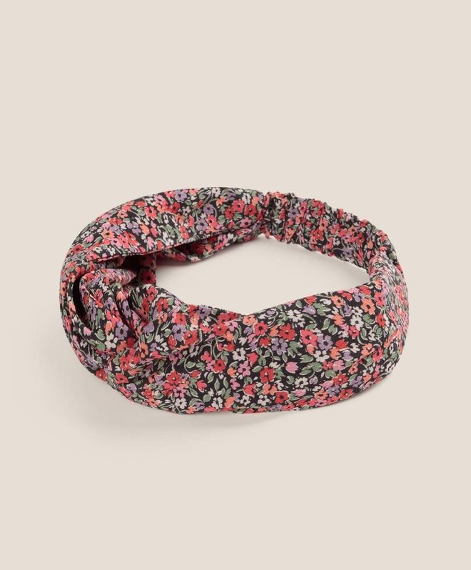 Turbante con estampado floral de Oysho