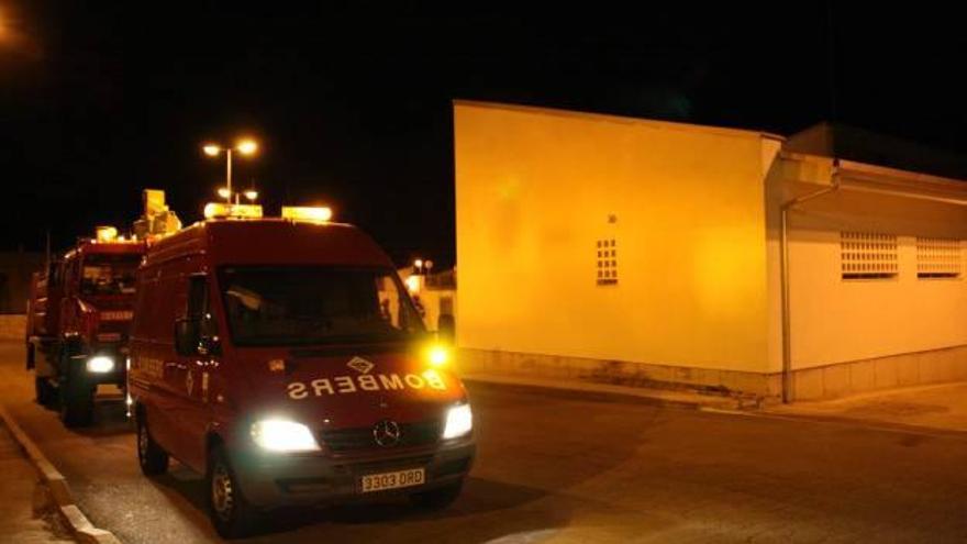 Una ráfaga de viento de 107 km/h causa daños en el ambulatorio de Vilafranca