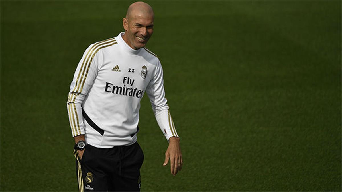 ¿Le preocupa a Zidane que suene Mourinho para ocupar el banquillo del Real Madrid?