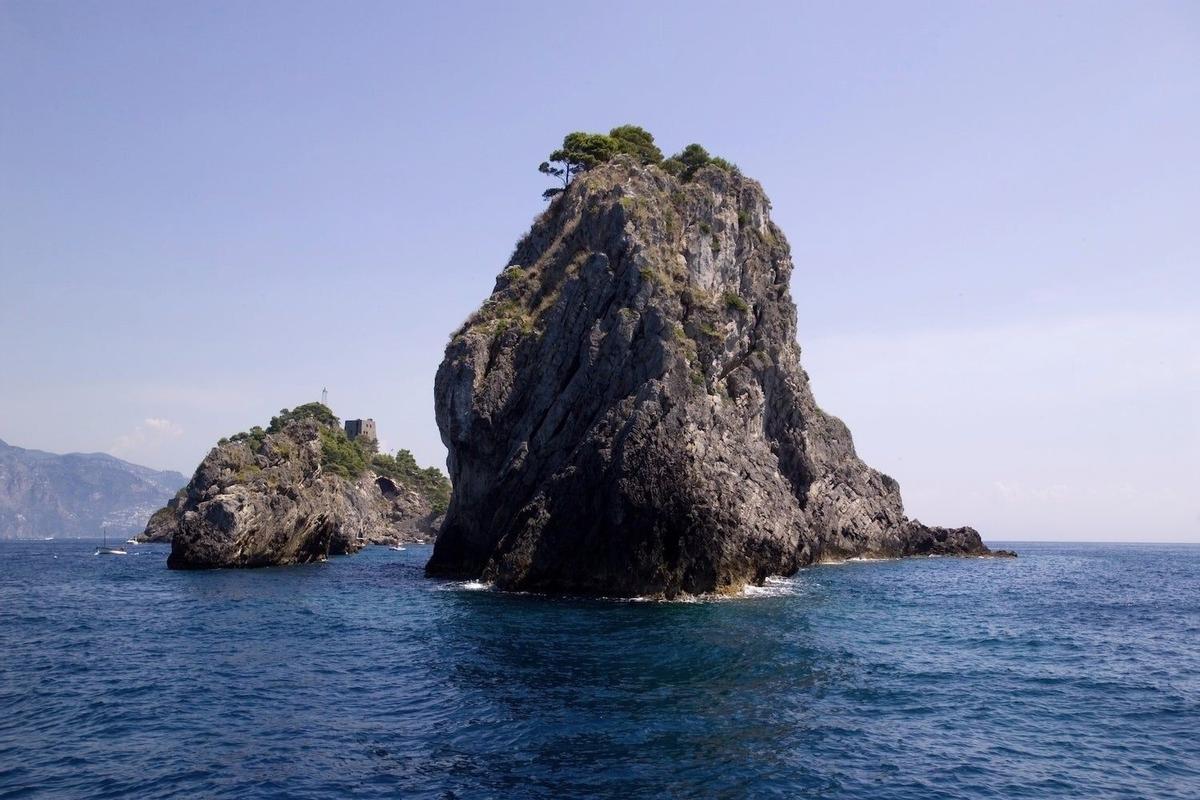 Islas Li Galli, Gallo Lungo, Italia