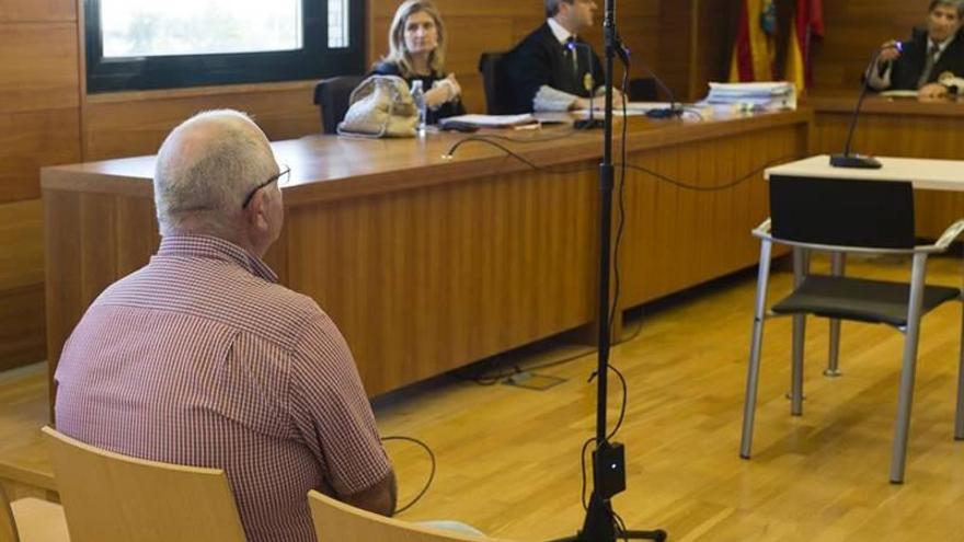 El fiscal: &quot;Se aprovechó del retraso mental del niño para abusar de él&quot;