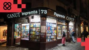 Papereria Canut, con todos los respetos, una muy vieja conocida en el barrio.