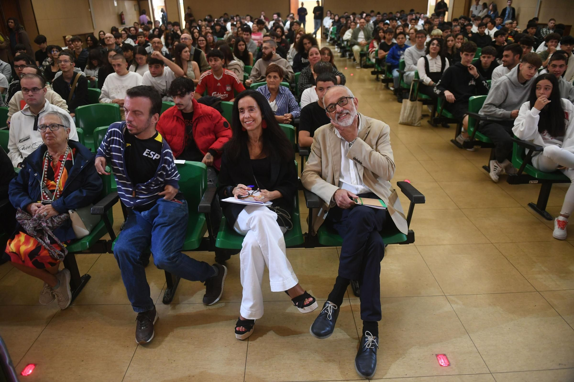 Primer día del curso 2024-25 en el IES Rosalía Mera de A Coruña