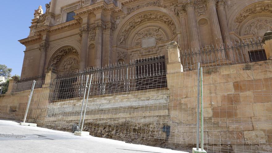 Más presión al Ayuntamiento de Lorca por la demolición de las escaleras de San Patricio