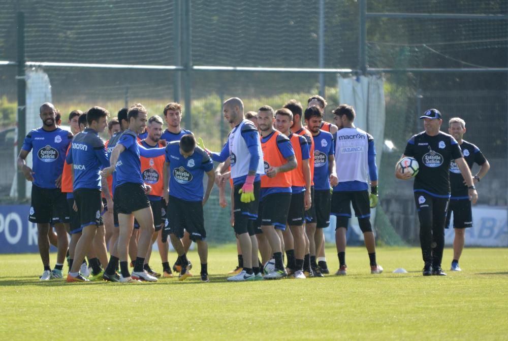 El Deportivo prepara su partido contra el Levante