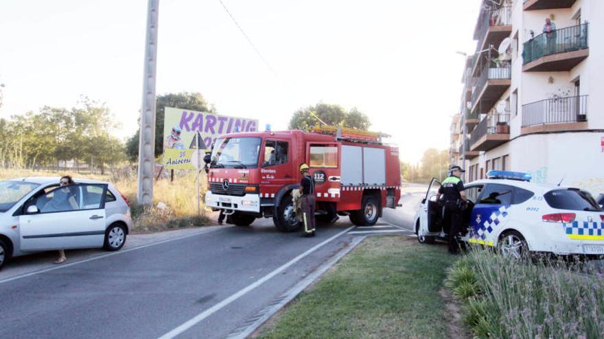 Dos ferits en un xoc entre dues motos a Roses