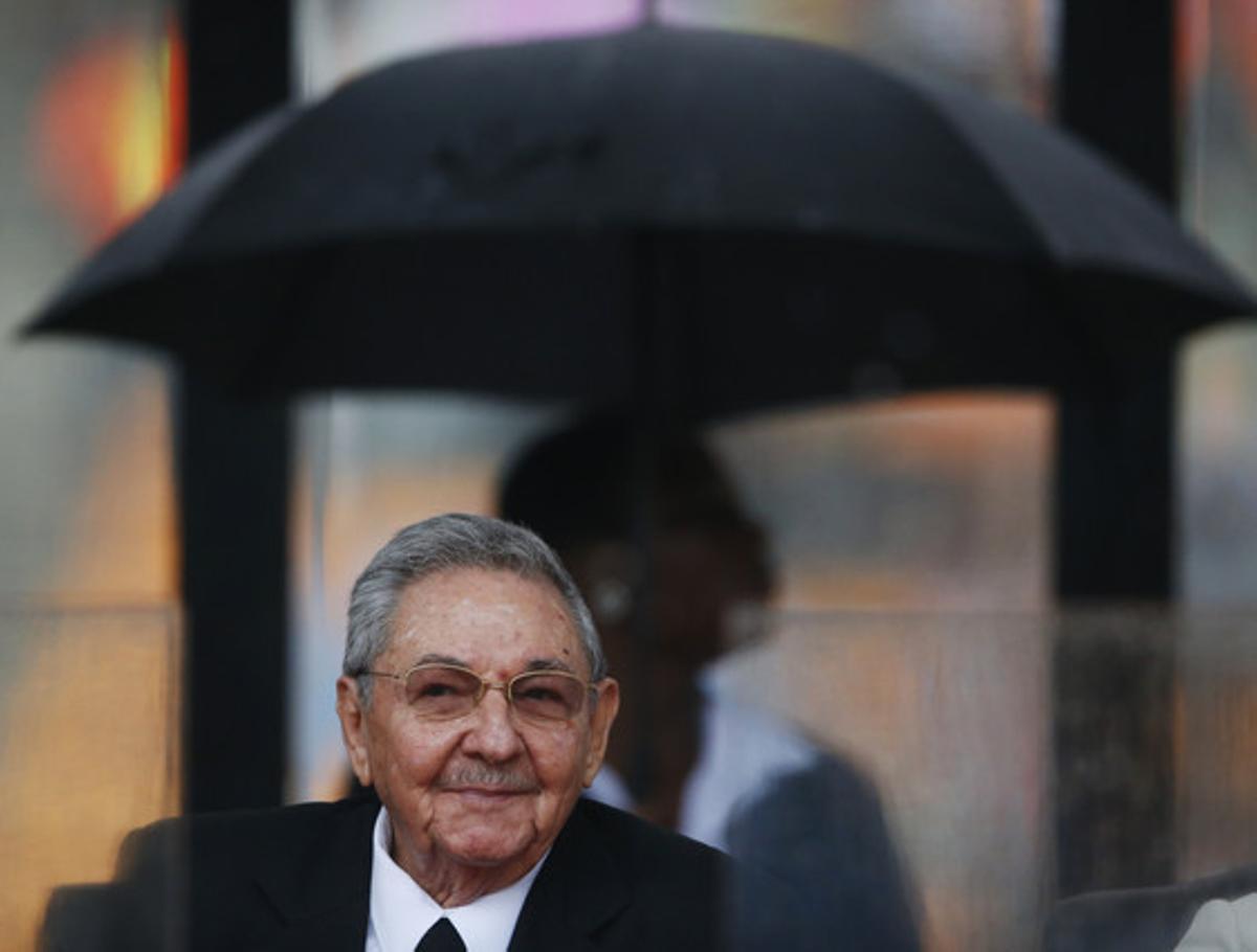 Raúl Castro, en el funeral de Mandela.