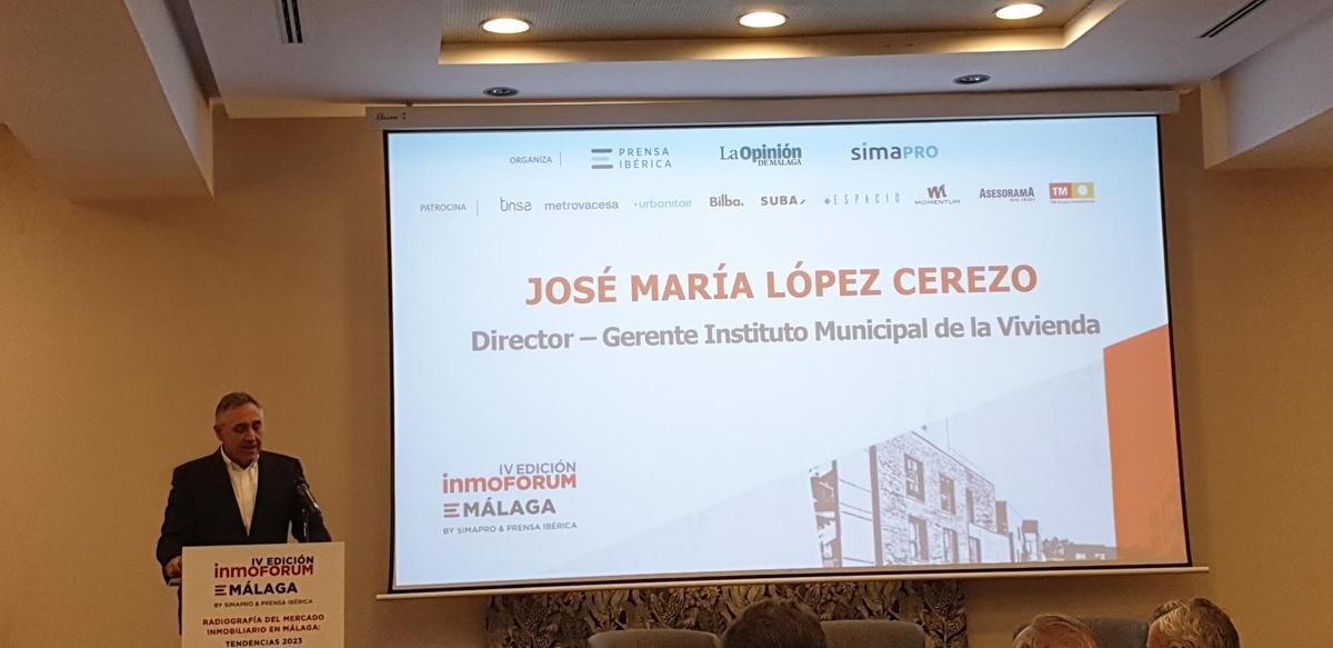 José María López Cerezo, gerente del Instituto Municipal de la Vivienda clausuró la jornada