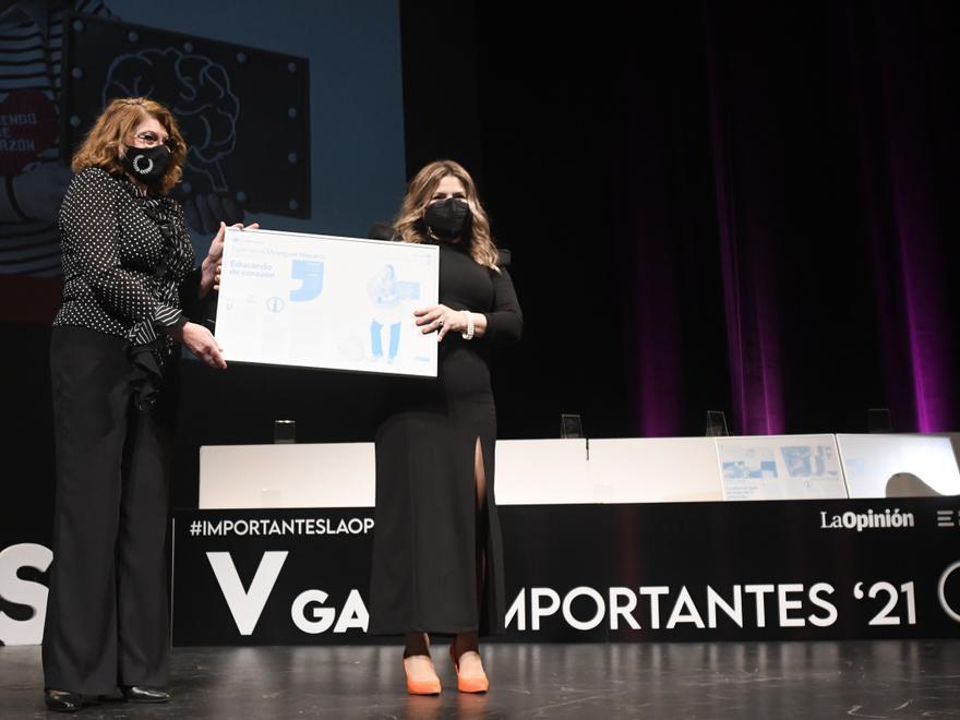 Esperanza Meseguer: «La infancia me ha ayudado a ver el mundo desde otra edad»