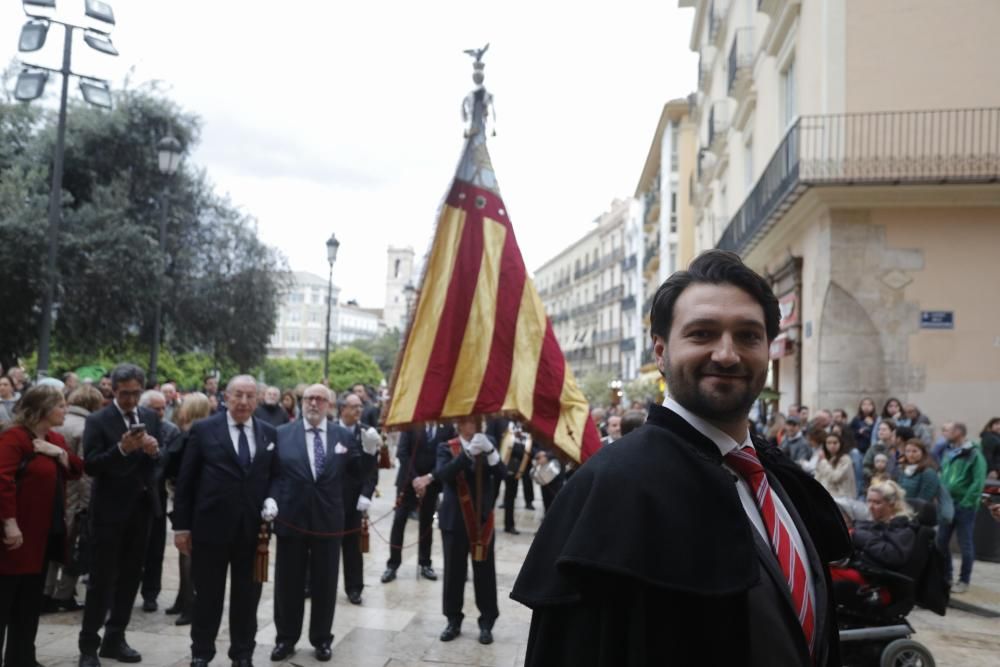 Procesión de la Senyera del Colegio del Arte Mayor de la Seda