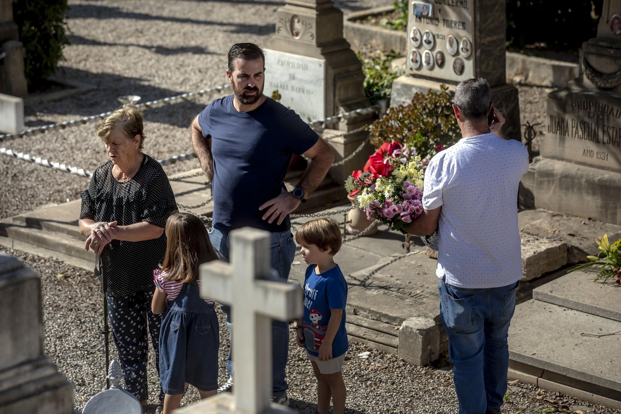 Tots Sants en el cementerio de Palma