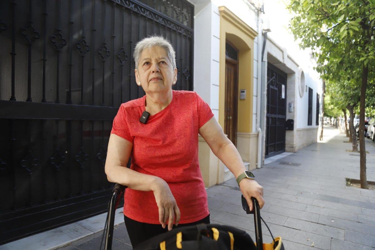 María Pintor, vecina de Santa Marina.