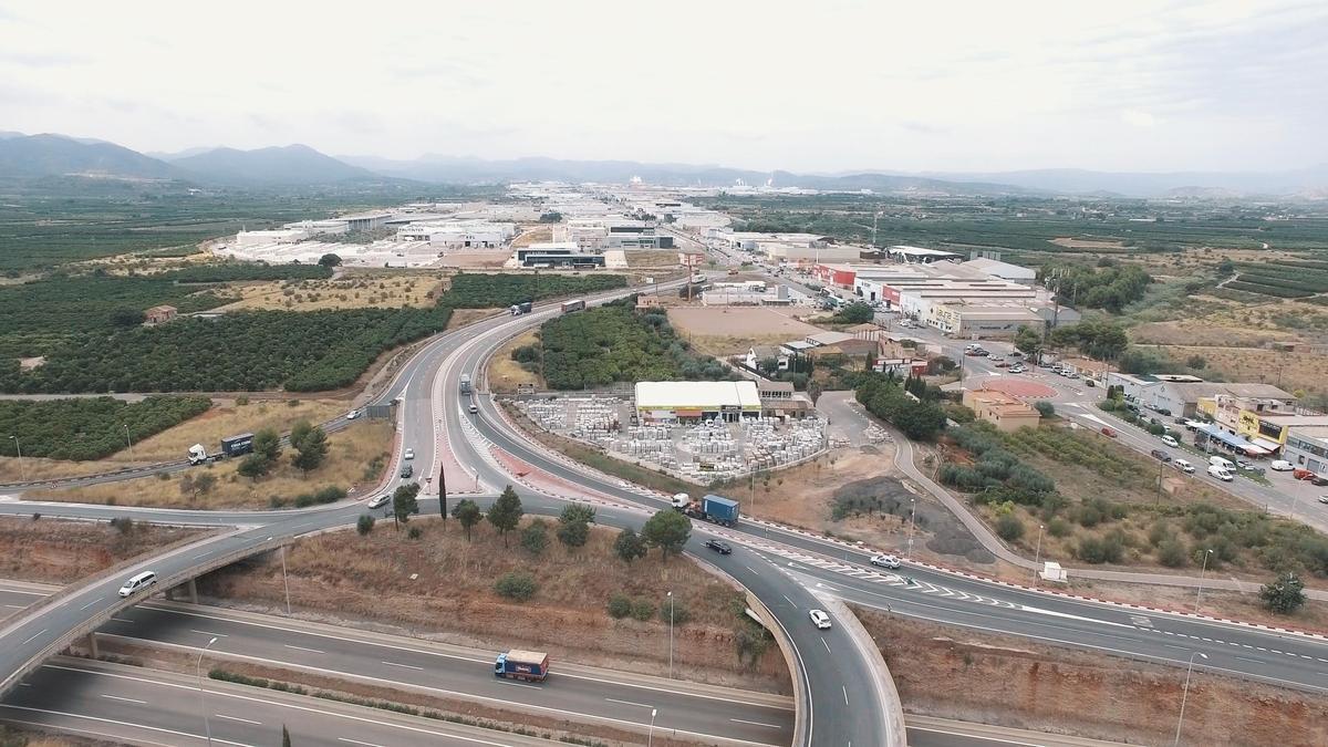Imagen aérea de polígonos industriales de Onda.