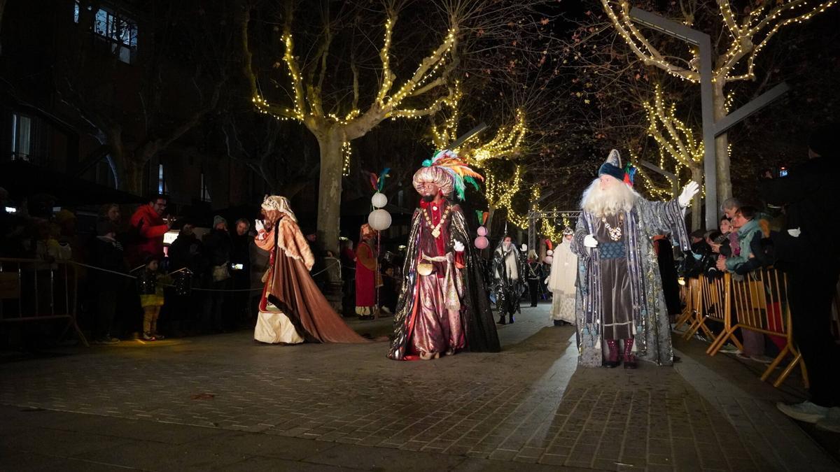 Les imatges de la cavalcada dels Reis d'Orient a Olot
