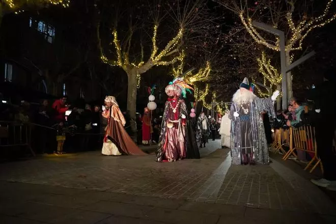 Les imatges de la cavalcada dels Reis d'Orient a Olot