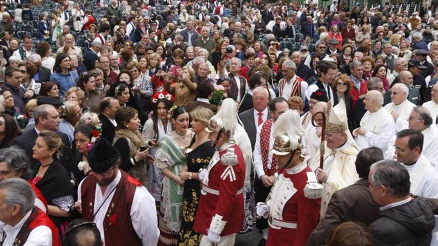 Misa Huertana y procesion de la Virgen de la Fuensanta el Dia del Bando