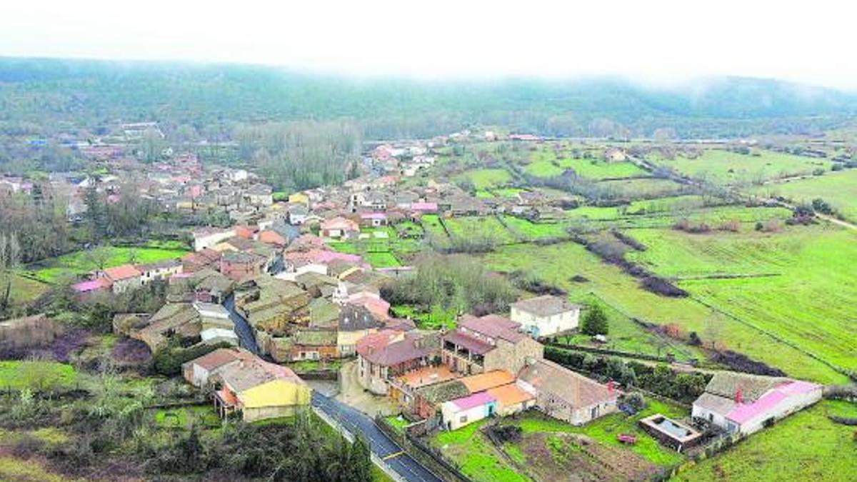 Vista panorámica de Sejas de Aliste, pueblo del municipio de Rábano.