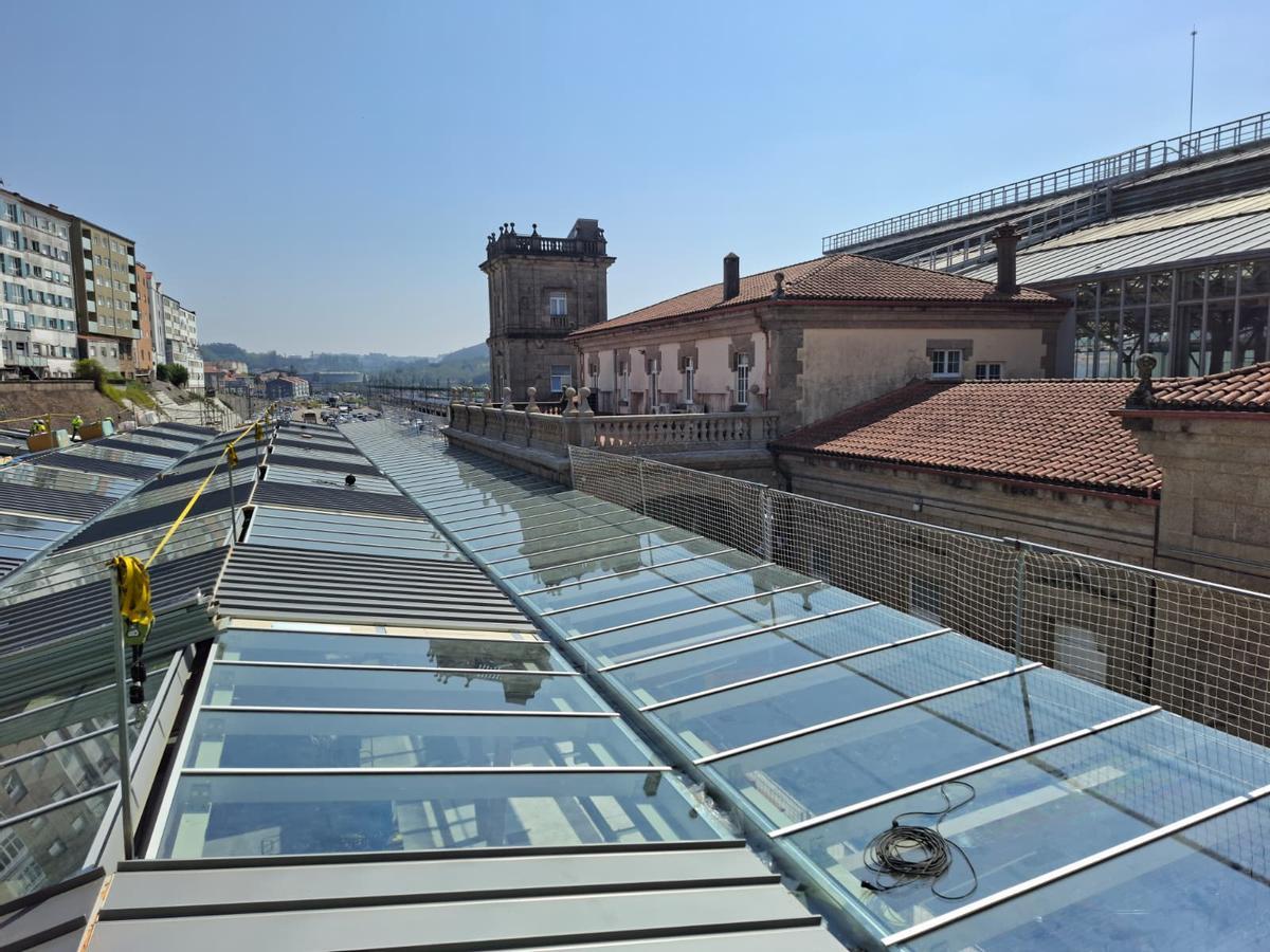 Vista actual desde la pasarela que conecta la rúa do Hórreo y la estación de tren