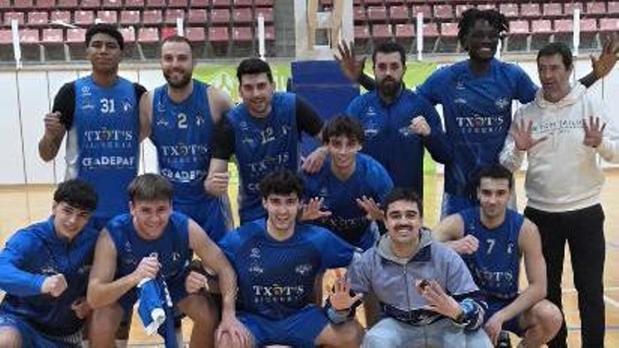 L'Adepaf Txot's celebra la novena.