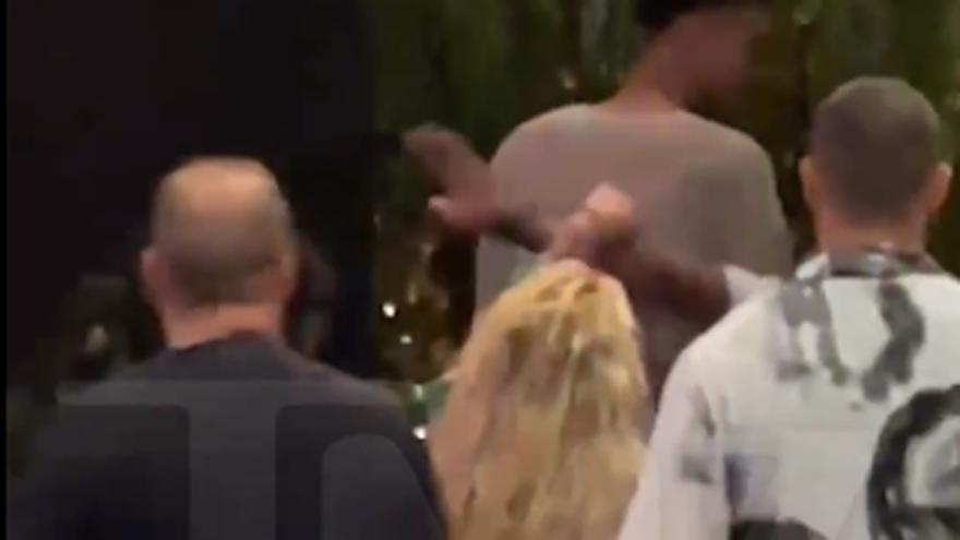 Vídeo de la agresión del guardaespaldas de Victor Wembanyama a Britney Spears