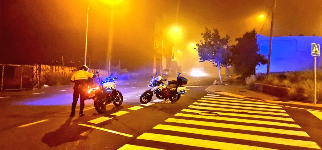 Una emisión de humos de origen desconocido obliga a cerrar la Avenida Los Majuelos