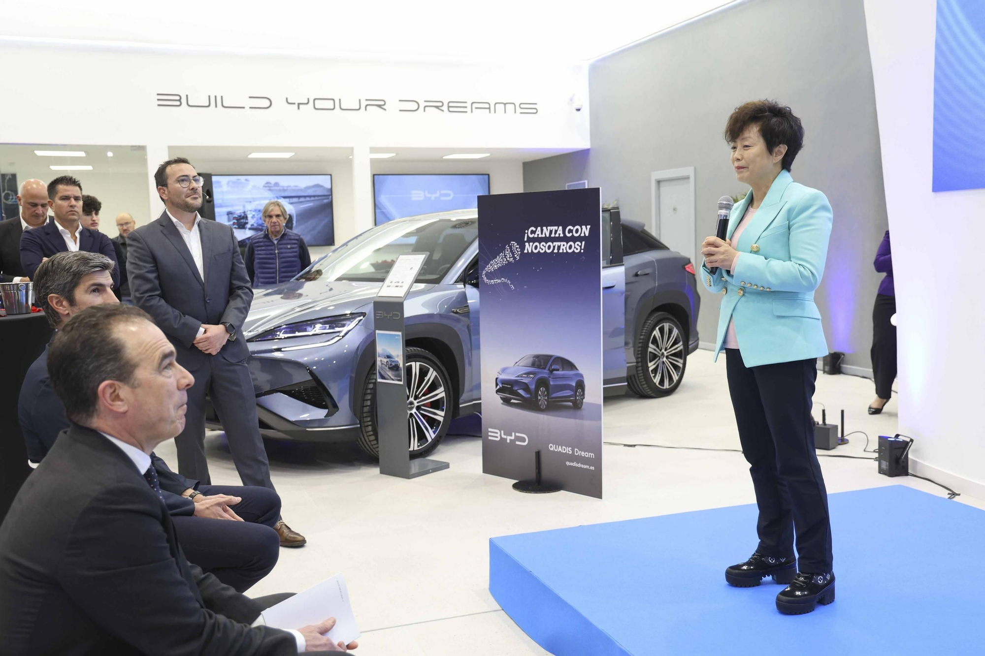 QUADIS Dream inaugura el primer centro BYD en Alicante.