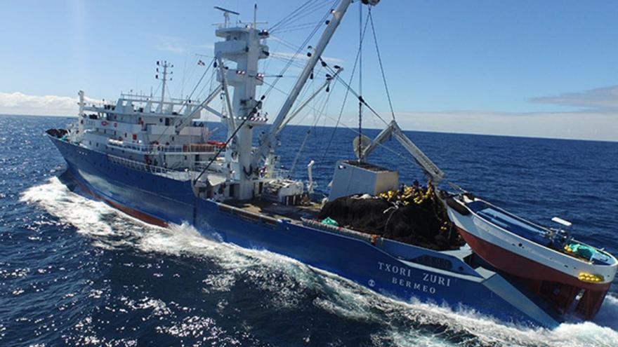 Inpesca cancela el suministro de pescado a Atunlo para forzar el cobro de su deuda