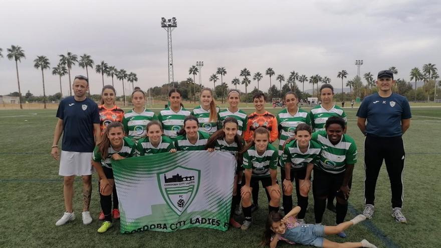 El fútbol femenino, uno de los proyectos que apoya firmemente la Delegación de Juventud