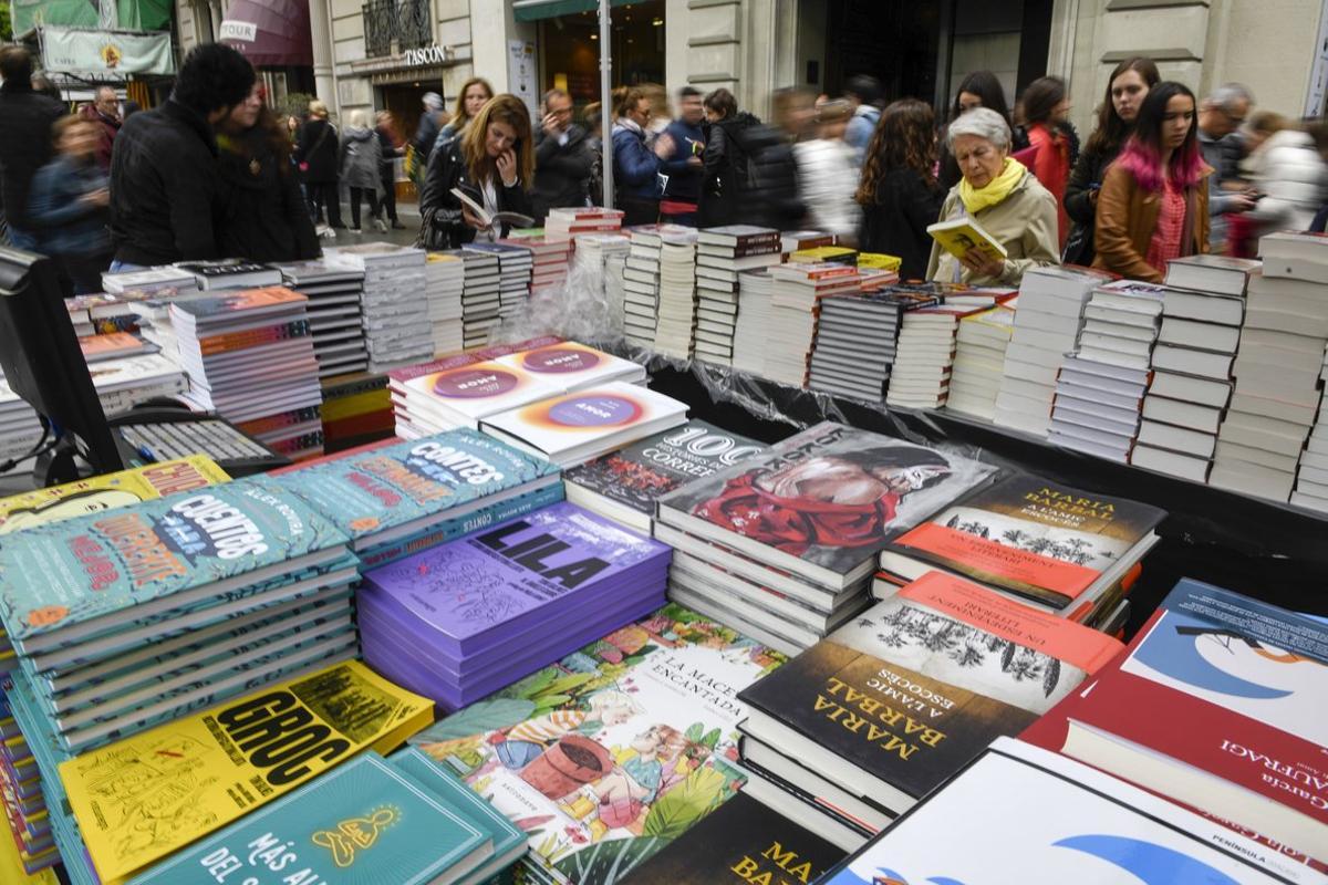 Puesto de venta de libros.