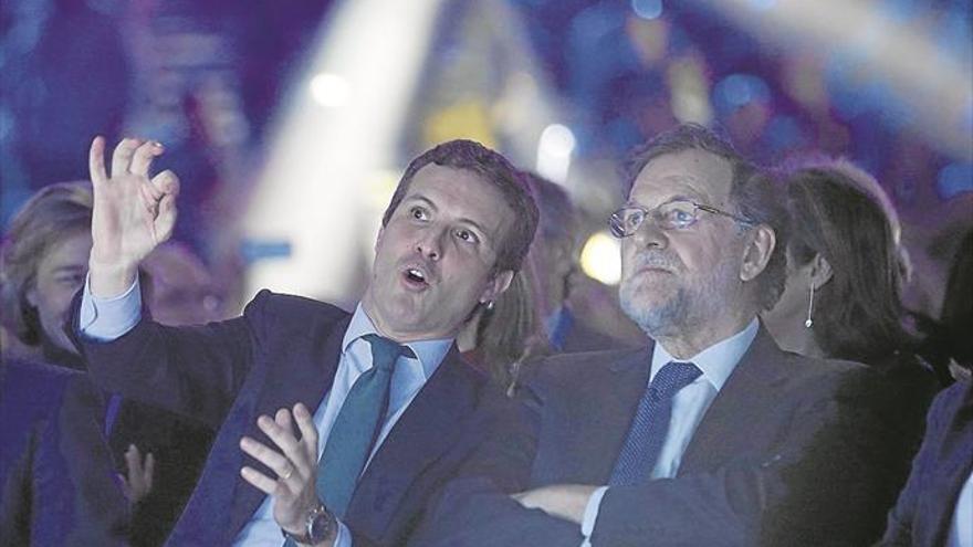 Rajoy pide al PP de Casado que «no se asuste» ante Vox