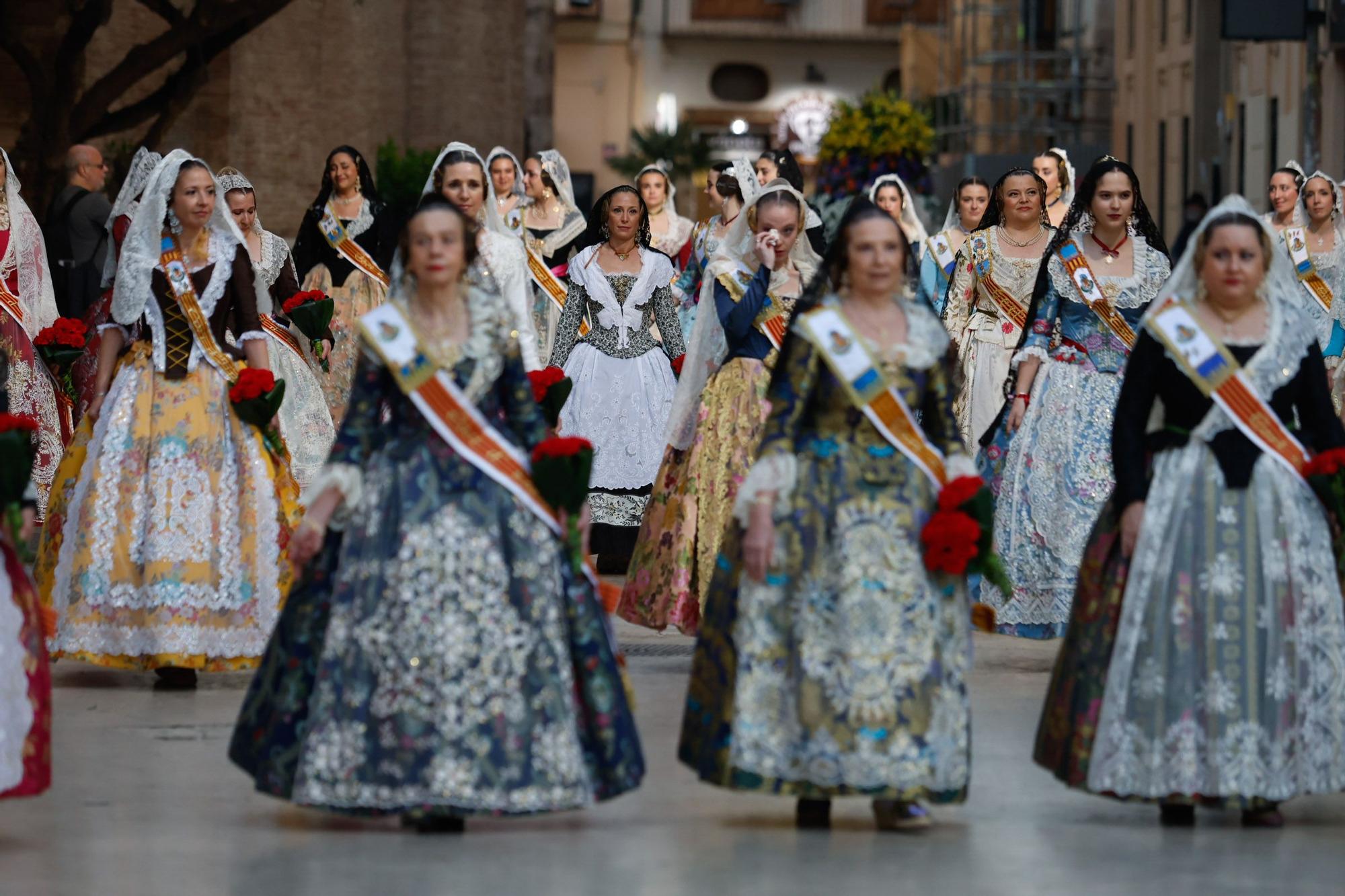 Búscate en el primer día de la Ofrenda en la calle San Vicente entre las 18:00 y las 19:00