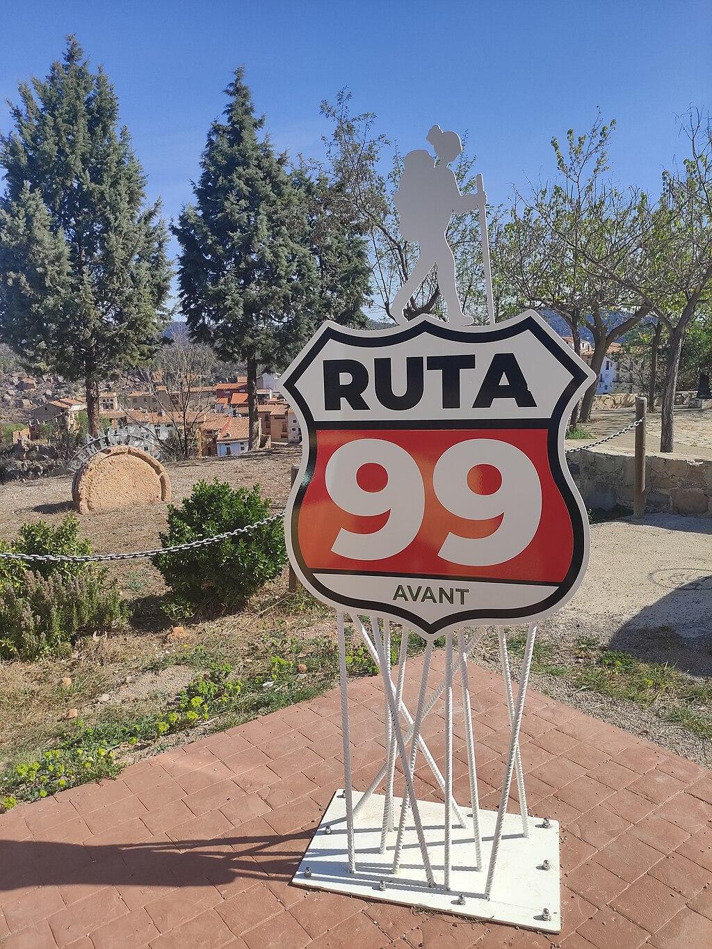 Esta ruta recorre los pueblos de la Comunidad Valenciana con menos de 100 habitantes.