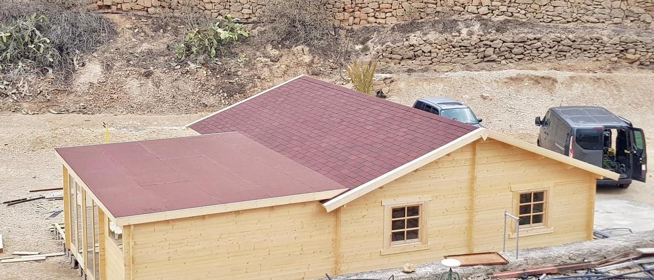 Casa de madera para afectados por la erupción de La Palma