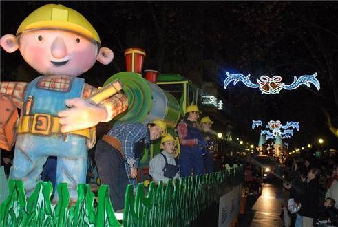 Los Reyes Magos visitan a los niños extremeños