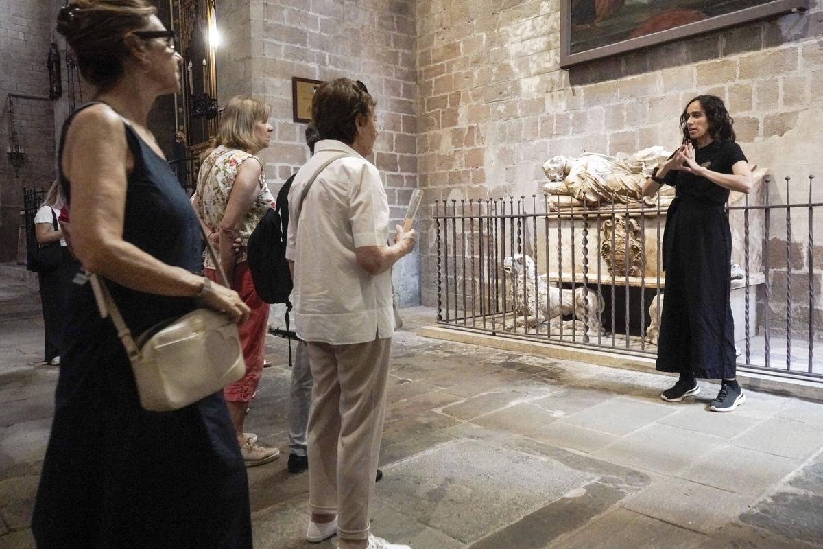 Les Festes de Sant Ignasi de Manresa comencen visitant el patrimoni "més oblidat" del barroc de la Seu