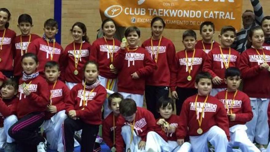 El Catral suma 19 medallas en la Liga Autonómica