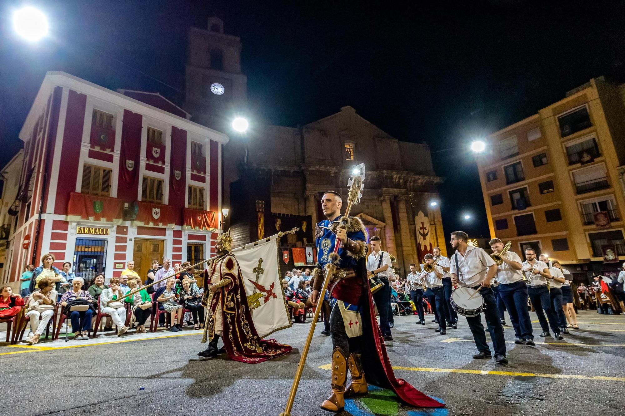 Procesión en honor a la Virgen de las Injurias en Callosa d'en Sarrià