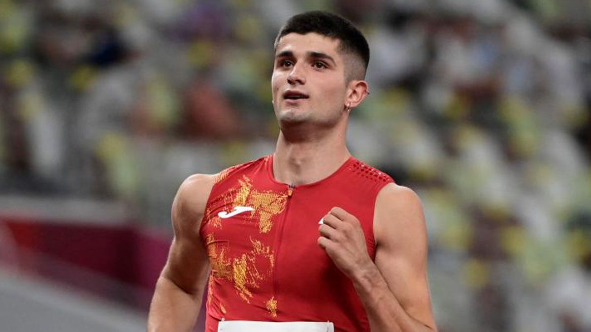 Asier Martínez gana la serie de 110 m vallas en su debut olímpico