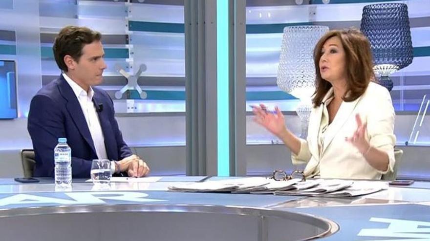 Albert Rivera i Ana Rosa Quintana en una imatge d&#039;arxiu | Mediaset