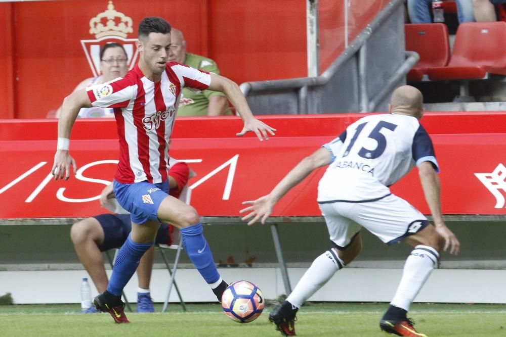 El Sporting se lleva el Villa de Gijón en los penaltis (1-1)