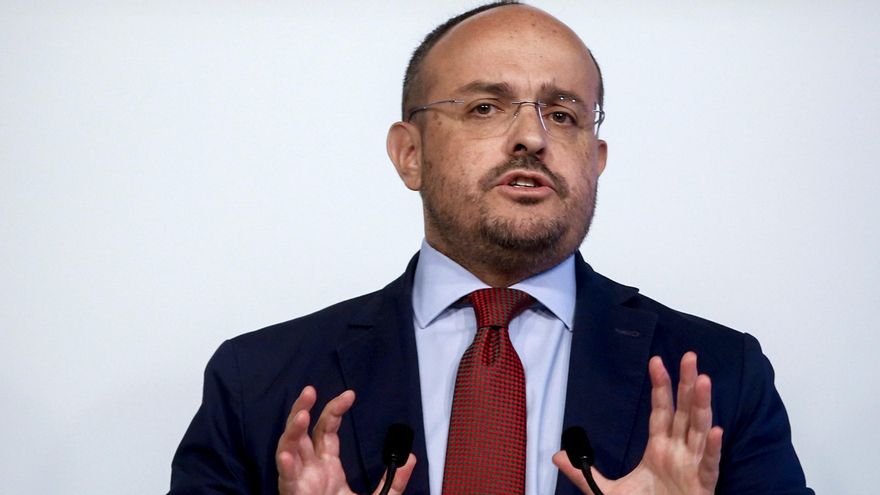 El presidente del PP de Cataluña habla hoy de la oficialidad del asturiano