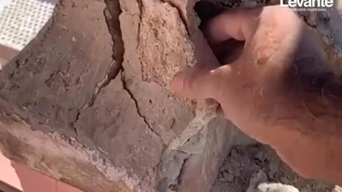 Estado en el que se encuentra el campanario de la iglesia de Canet d'En Berenguer