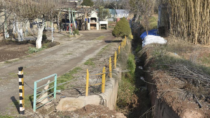 L’aigua de reg de la Séquia de Manresa ha passat de 800 a 60 litres per segon