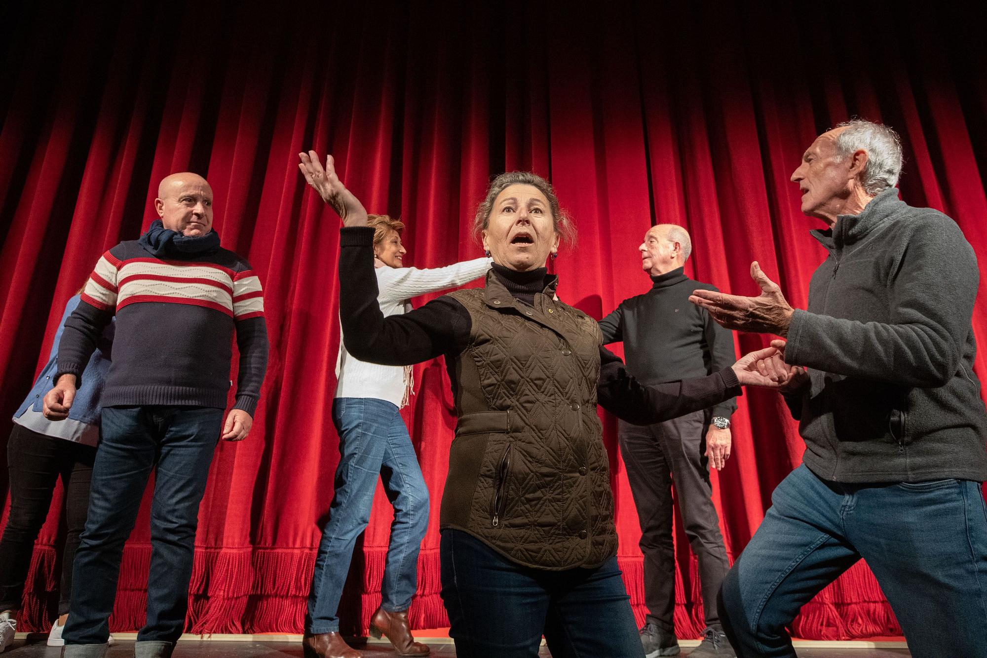 Último ensayo del grupo de teatro Amarión