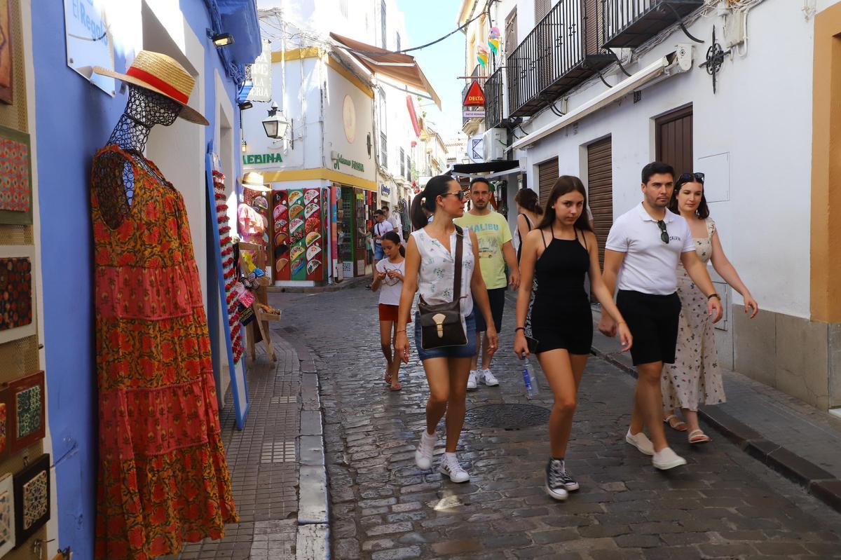 Turistas en la Judería de Córdoba.