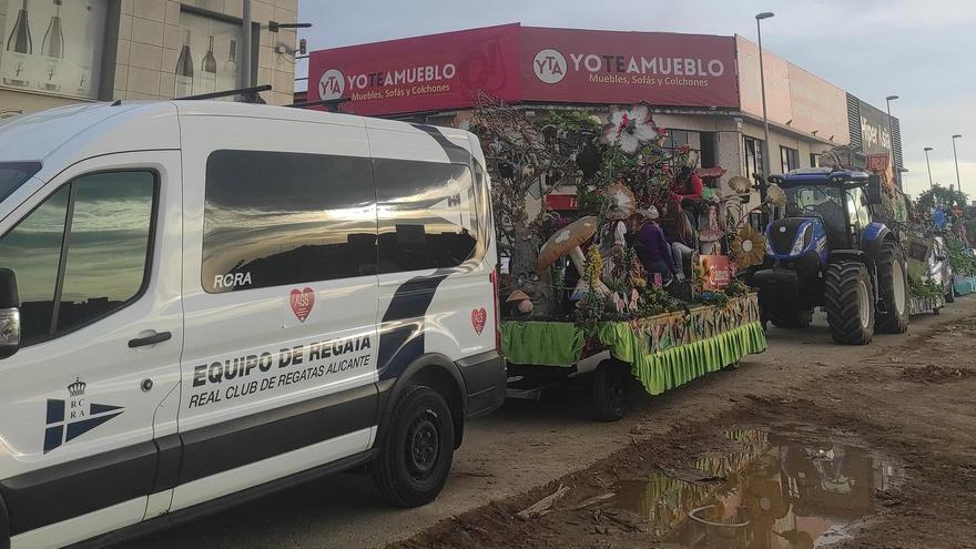 El Real Club de Regatas de Alicante participa en la Cabalgata de Reyes de la zona cero de la dana
